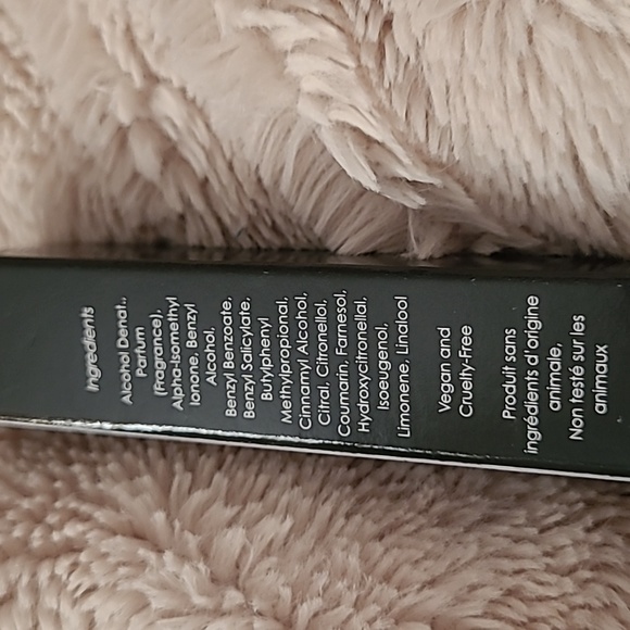 Ellis Brooklyn parfum - Picture 3 of 3